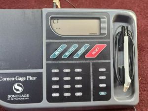 Sonogage Corneo-Gage Plus 3A Corneal Pachymeter with Probe