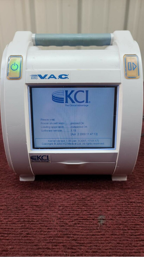3M KCI INFO VAC INFOV A C Negative Pressure Wound System Pump Medsold 3M KCI INFO VAC INFOV A C Negative Pressure Wound System Pump Medsold
