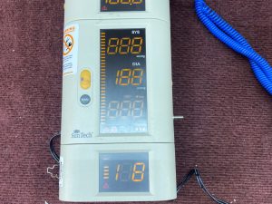 SunTech 247B Diagnostic Patient Monitor (NIBP/SpO2) w/ Temperature Probe Sensor