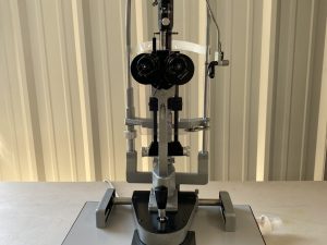 Haag Streit B 900 Slit Lamp with Table Top