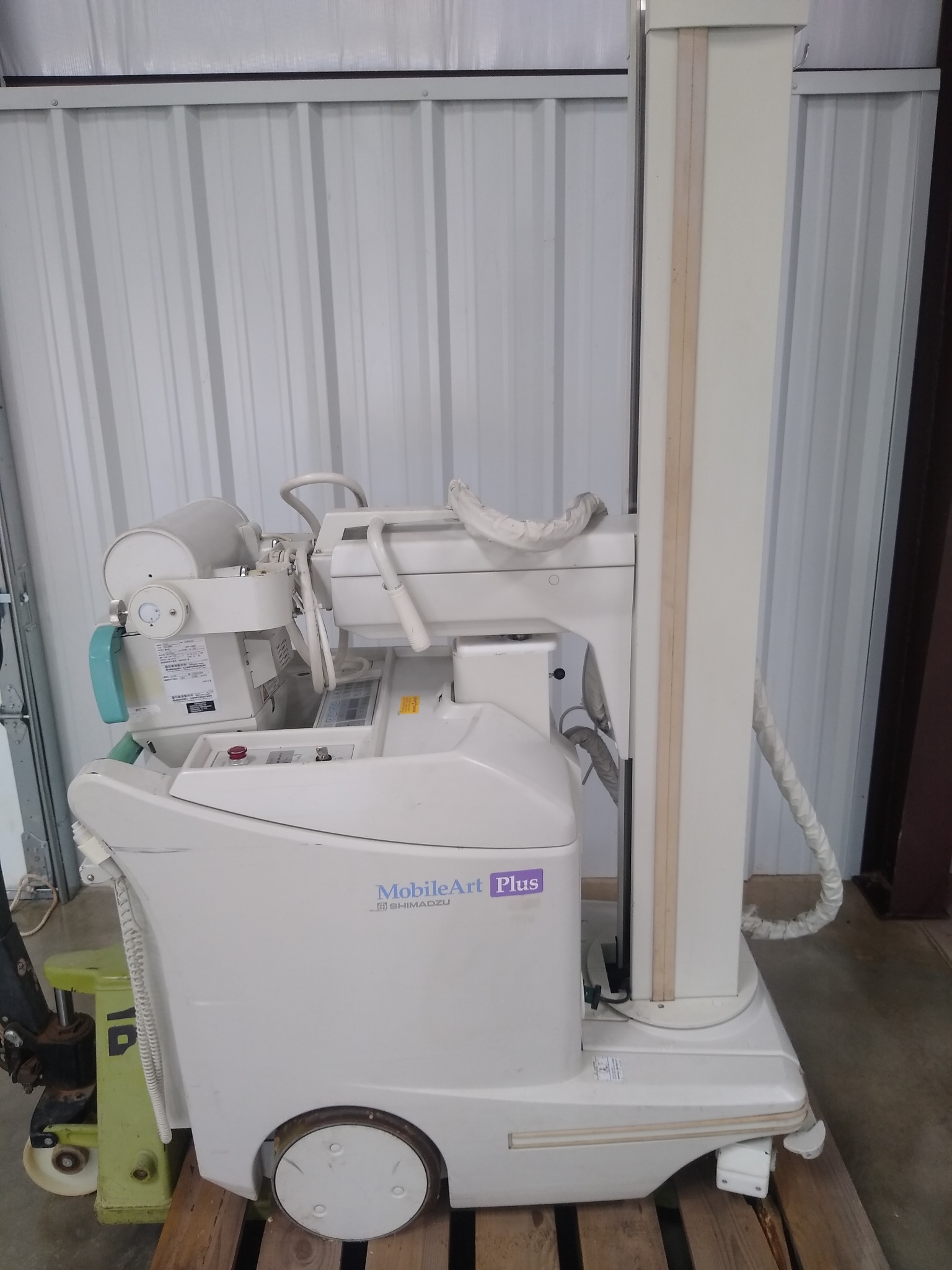 SHIMADZU MOBILEART PLUS PORTABLE XRAY SYSTEM R20C Manufactured July