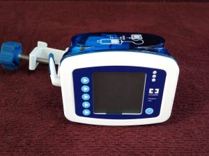 Covidien Kangaroo ePump IPX4 w/ Pole Clamp