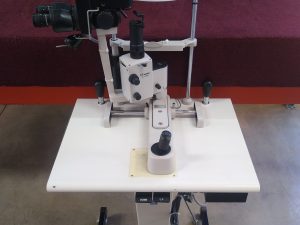 Nidek SL-1600 Slit Lamp w/ Nidek OT-3WU Powered Cart. (Parts Only)
