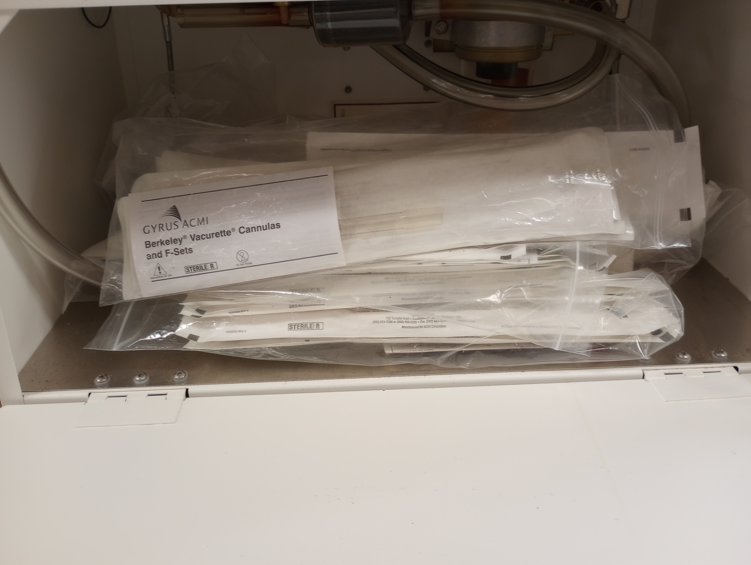 Berkeley VC2 Vacuum/ Curettage system Medsold