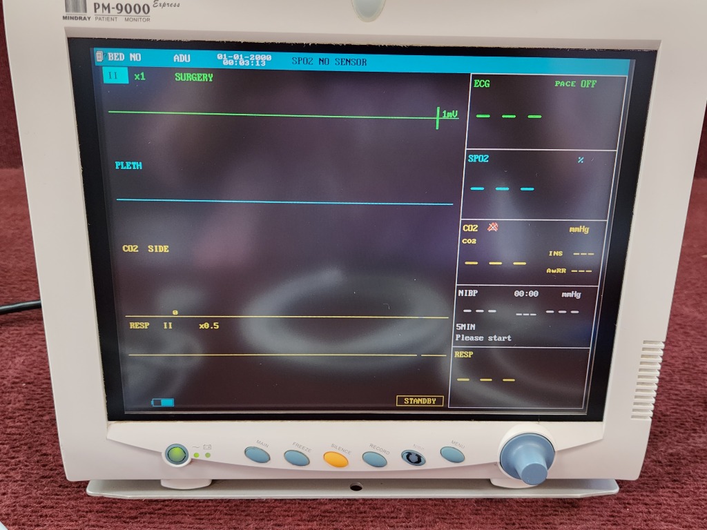 Mindray PM 9000 Express Monitor w/CO2, NIBP, SPO2, and ECG Medsold