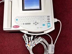 GE Mac 1200 EKG Patient Monitor System REF:10116823 W/ leads (D7-3)