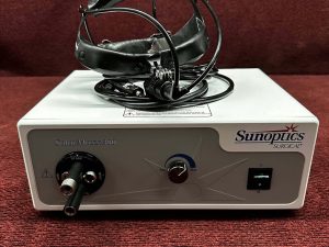 Sunoptics Surgical Solarmaxx300 w/ Welch Allyn head lamp 49540 (A1-4)