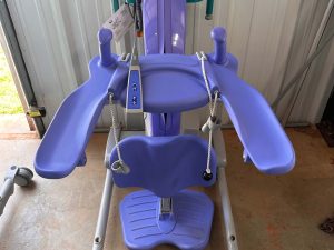 Arjo Huntleigh Sara Plus Powered Patient Lift with Remote and Battery