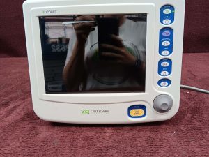 CSI Criticare Ngenuity 8100E series 8100EP Patient Monitor with Printer REV 2.3