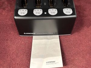 SYNTHES Universal Battery Charger II 05.001.204