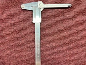 Synthes Spinal Caliper