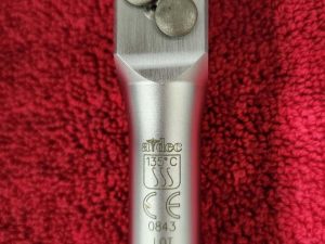 A DEC Dual Dental Syringe Head