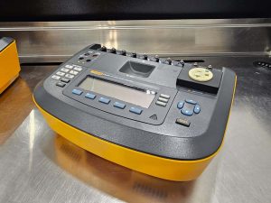 Fluke ESA620 Electrical Safety Analyzer