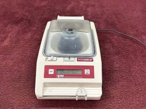 STI Hematastat-II Centrifuge