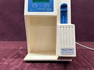 Micro-Osmometer Model 3300