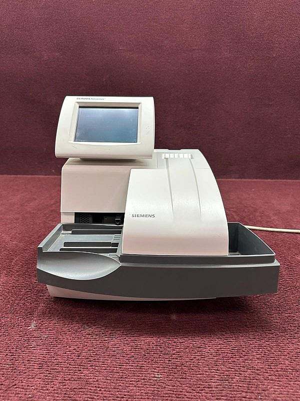 Clintitek Advantus Siemans Urine Analyzer