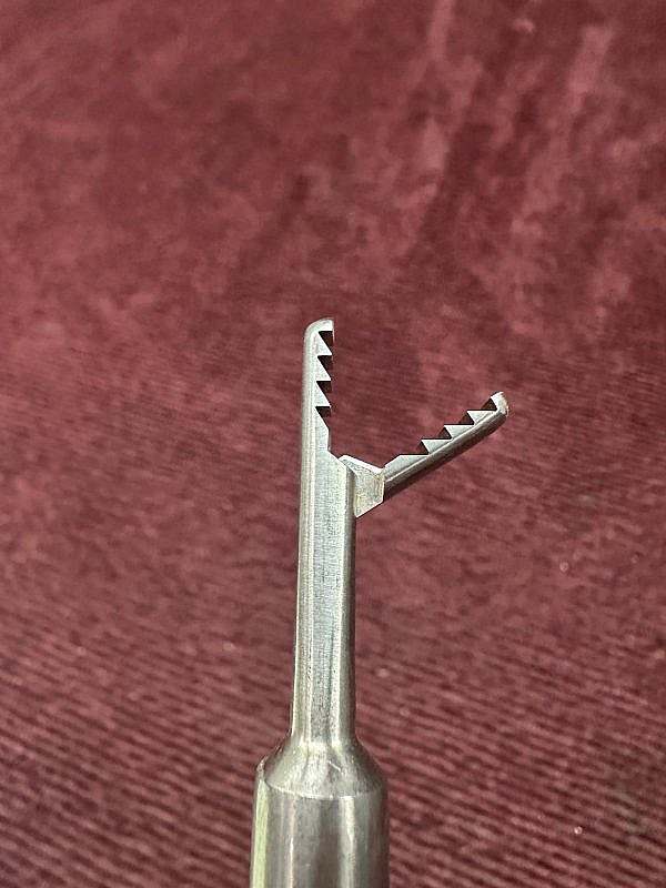 Solos Endoscopy GS1200 Grasping Forceps - Image 4