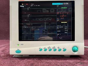 BLT M8000 Venture Patient Monitor