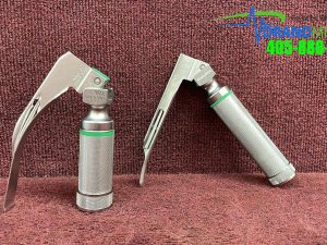 Lot of two Welch Allyn fiber optic laryngoscope blade and handle combinations