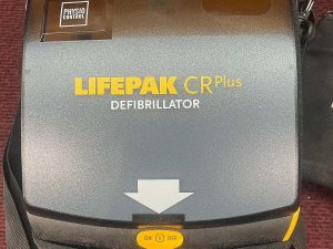 Physio Control Lifepak CR Plus AED With Case(B3-4)