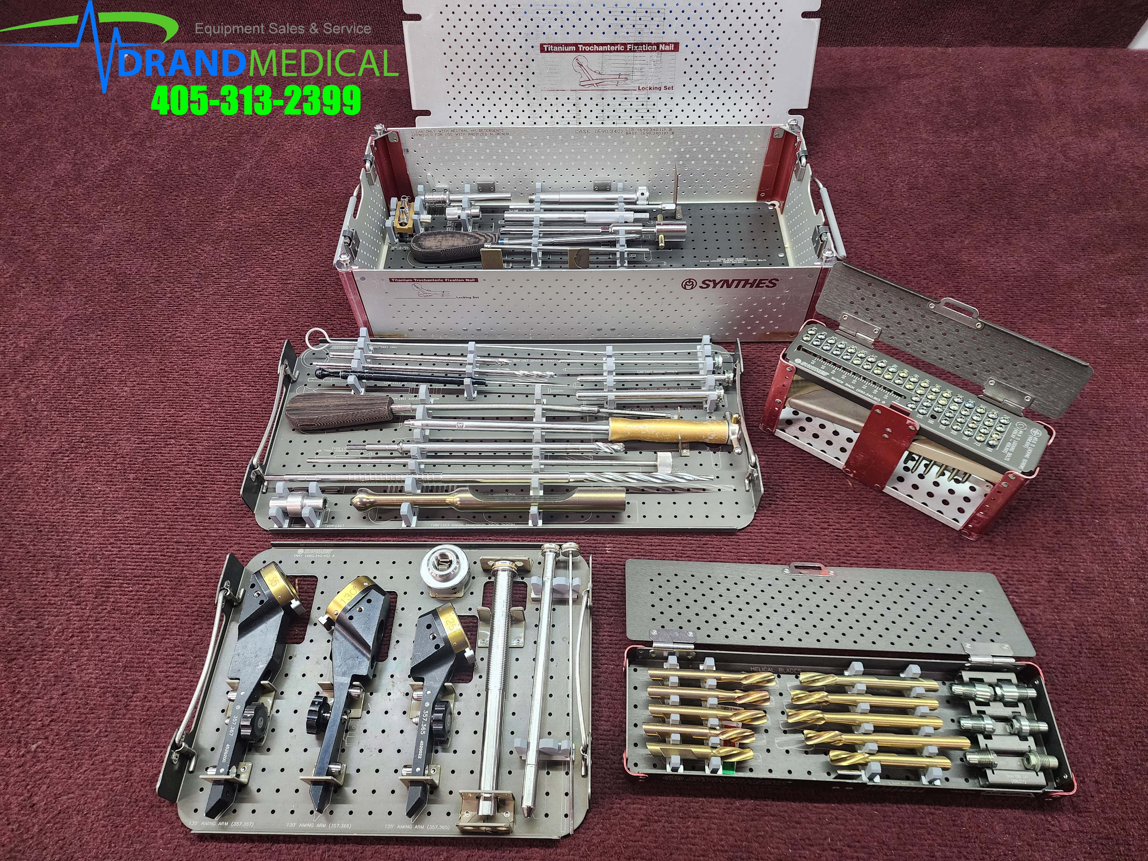 DePuy Titanium Trochanteric Fication Nail Set