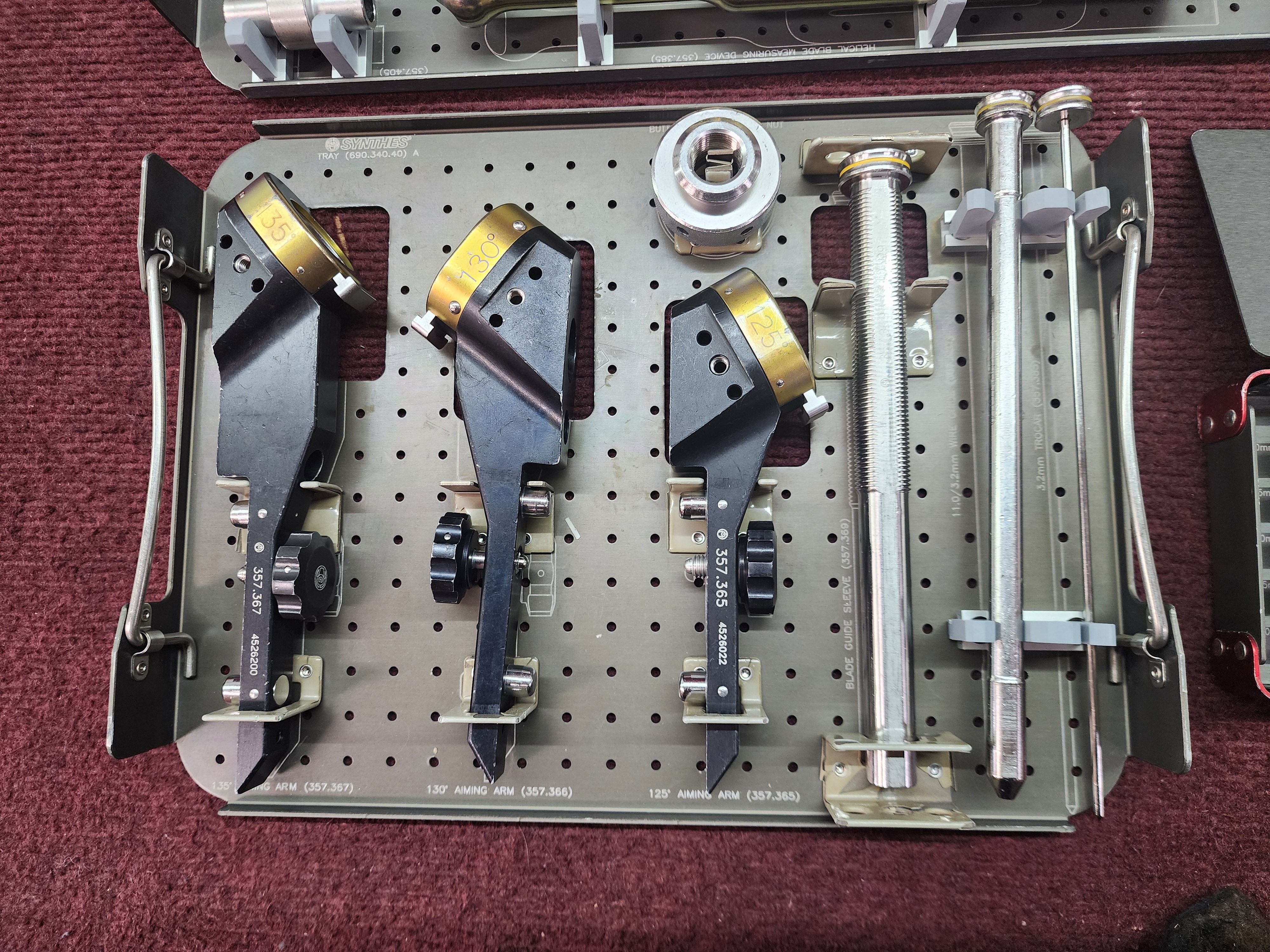 DePuy Titanium Trochanteric Fication Nail Set - Image 2