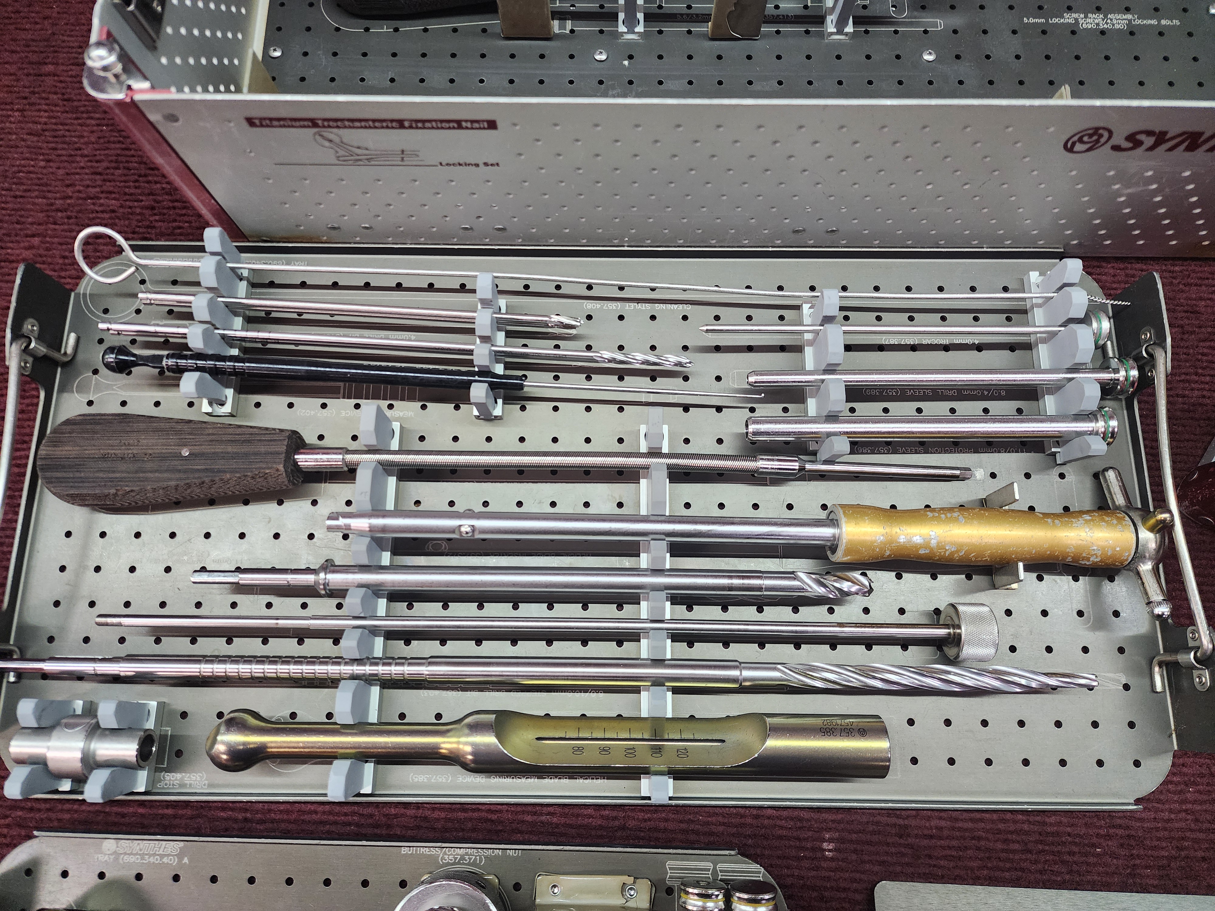 DePuy Titanium Trochanteric Fication Nail Set - Image 6