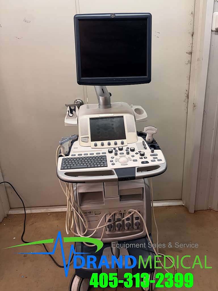GE LOGIQ E9 ULTRASOUND W/ 4 TRANSDUCER PROBES 2- 9L, 1- ML6-15 and 1- C1-6