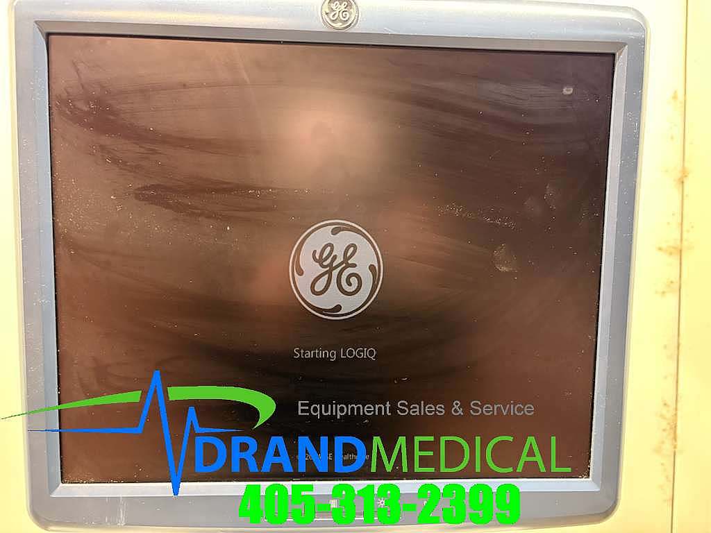 GE LOGIQ E9 ULTRASOUND W/ 4 TRANSDUCER PROBES 2- 9L, 1- ML6-15 and 1- C1-6 - Image 2