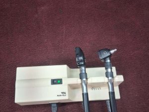 Welch Allyn 767 Wall Transformer with Heads Ophthalmoscope & Otoscope (B5-3)
