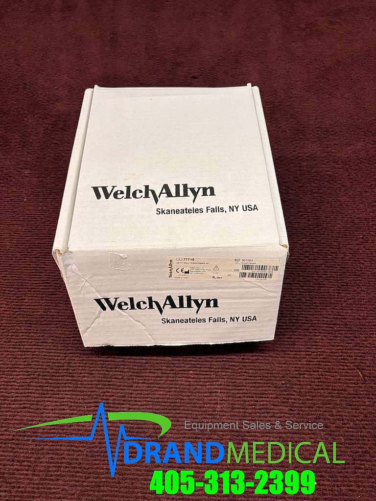 Welch Allyn 777 Wall Mount Otoscope System W/ 11720 & 23810 Heads working(B5-2) - Image 3