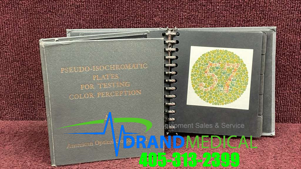 Lot of 2 American Optical Corporation PSEUDO-ISOCHROMATIC PLATES(G5-2)