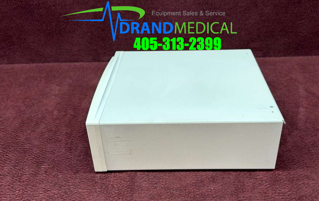 ConMed D-4000 Console - Image 3