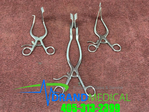 retractors set Codman 50-1205, Millennium 0-52486 060520, V. Mueller NL5390-008